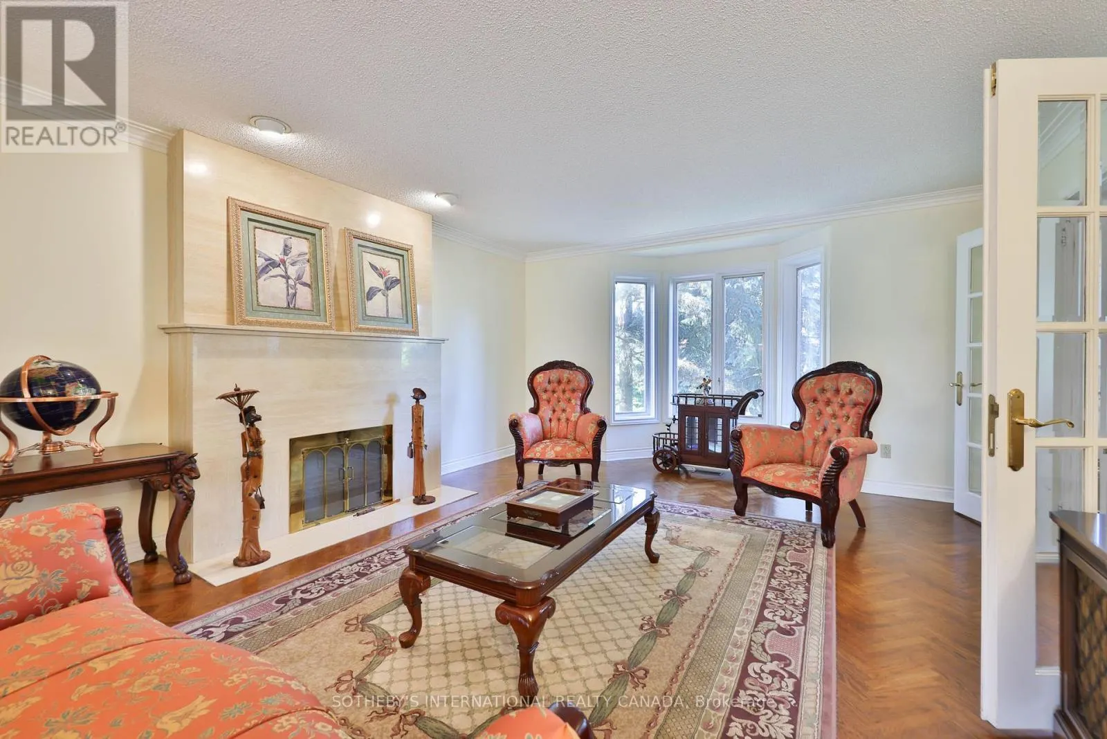 1070 GERAN CRESCENT