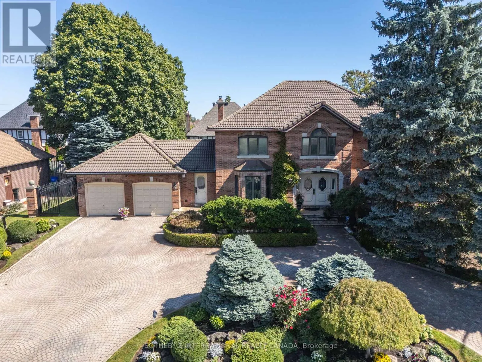 1070 GERAN CRESCENT