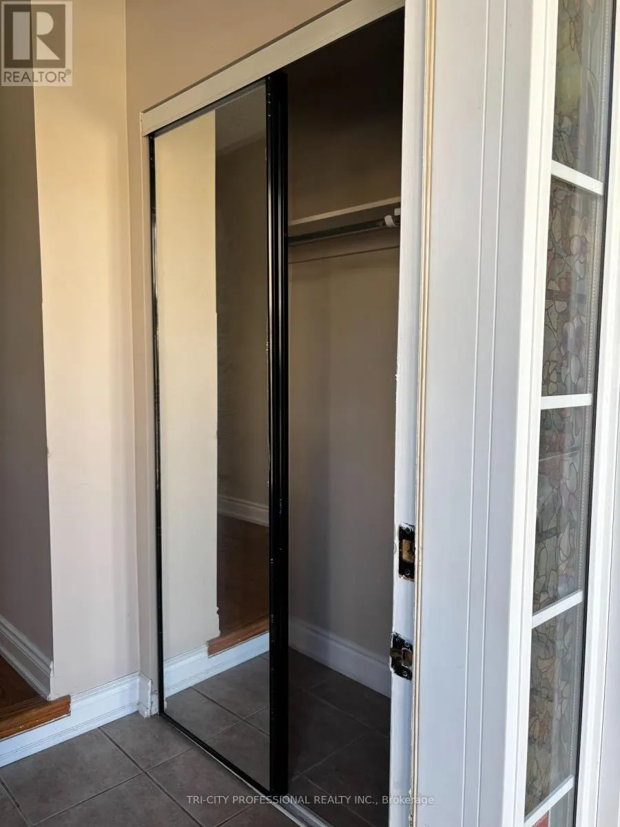 27 - 7284 BELLSHIRE GATE