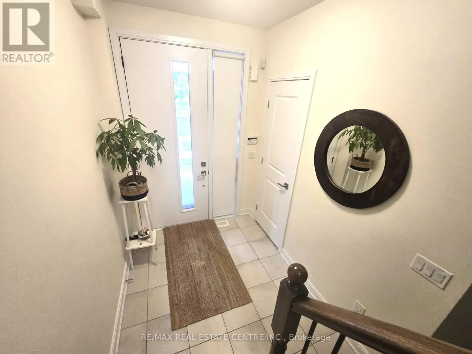 447 VETERANS DRIVE