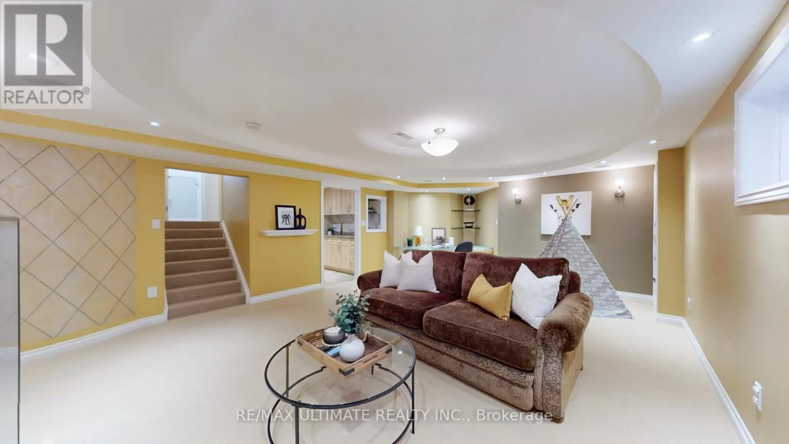 7013 LESSARD LANE