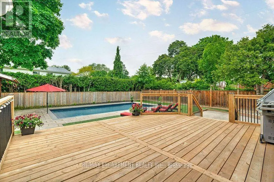 282 PINE COVE ROAD