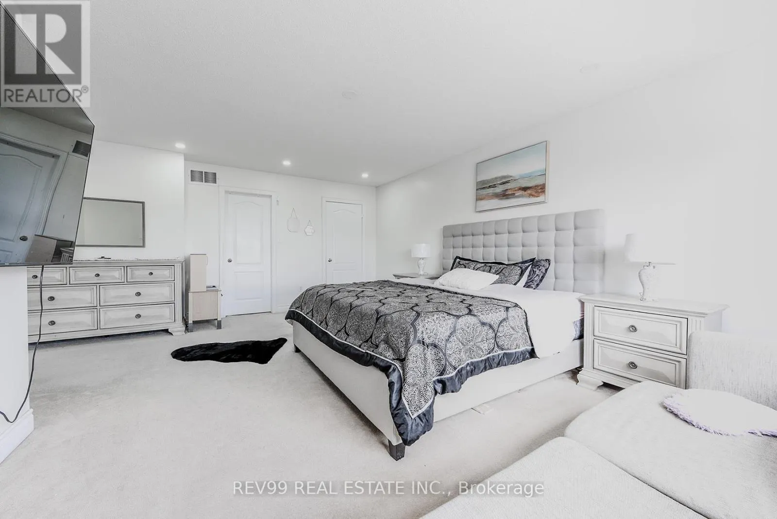 39 BONISTEL CRESCENT