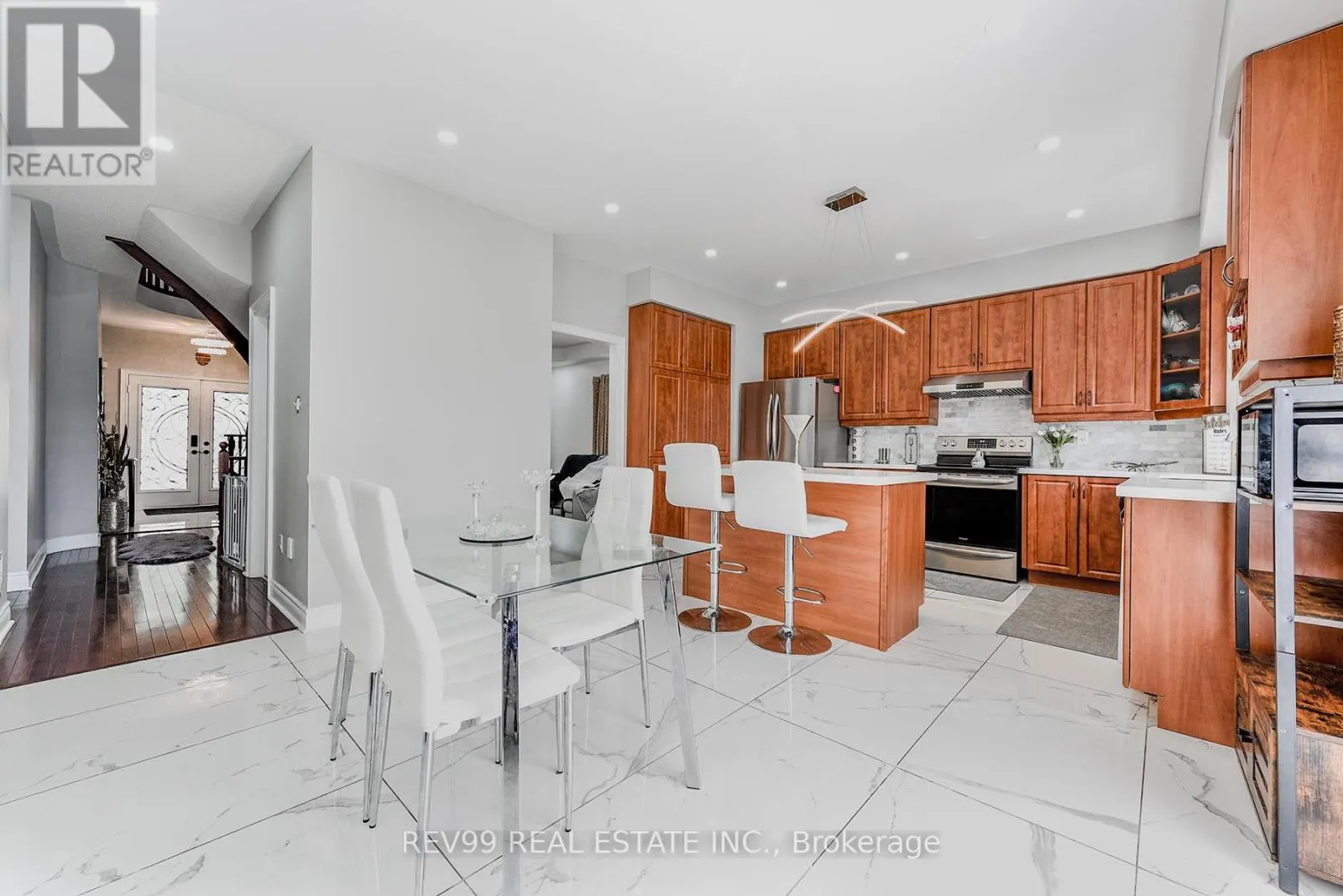 39 BONISTEL CRESCENT