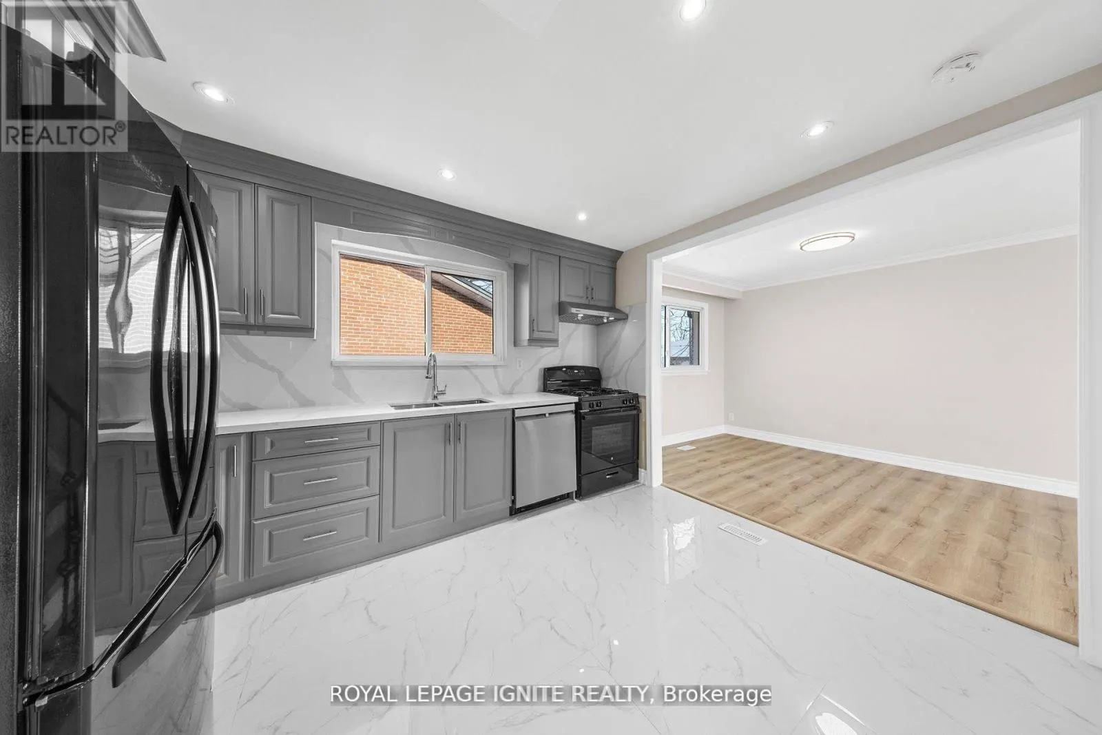 6 BRANTLEY CRESCENT