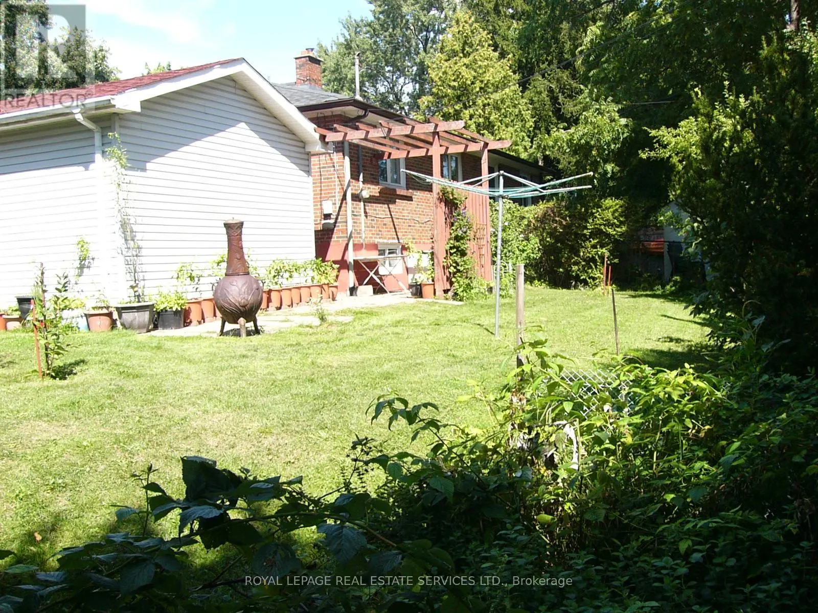 1193 INGLEDENE DRIVE