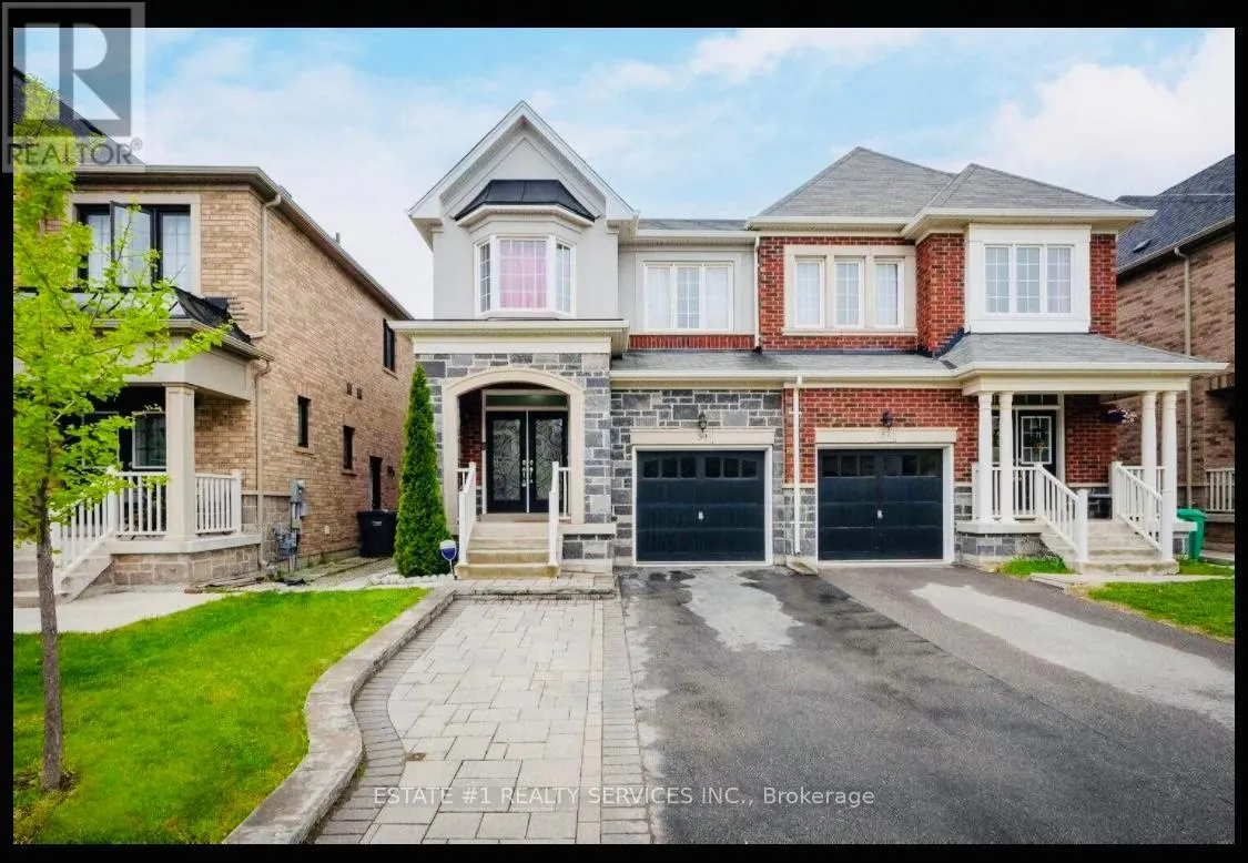 59 DUNLEY CRESCENT