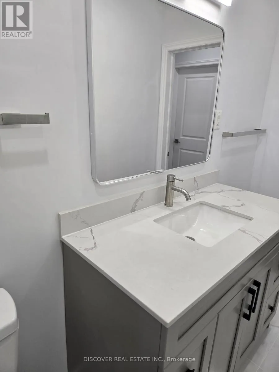 GROUND FLOOR ONLY - 186 FLORADALE DRIVE