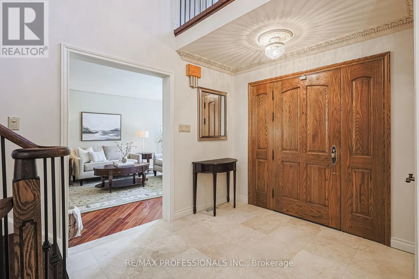 4 NEILTREE COURT