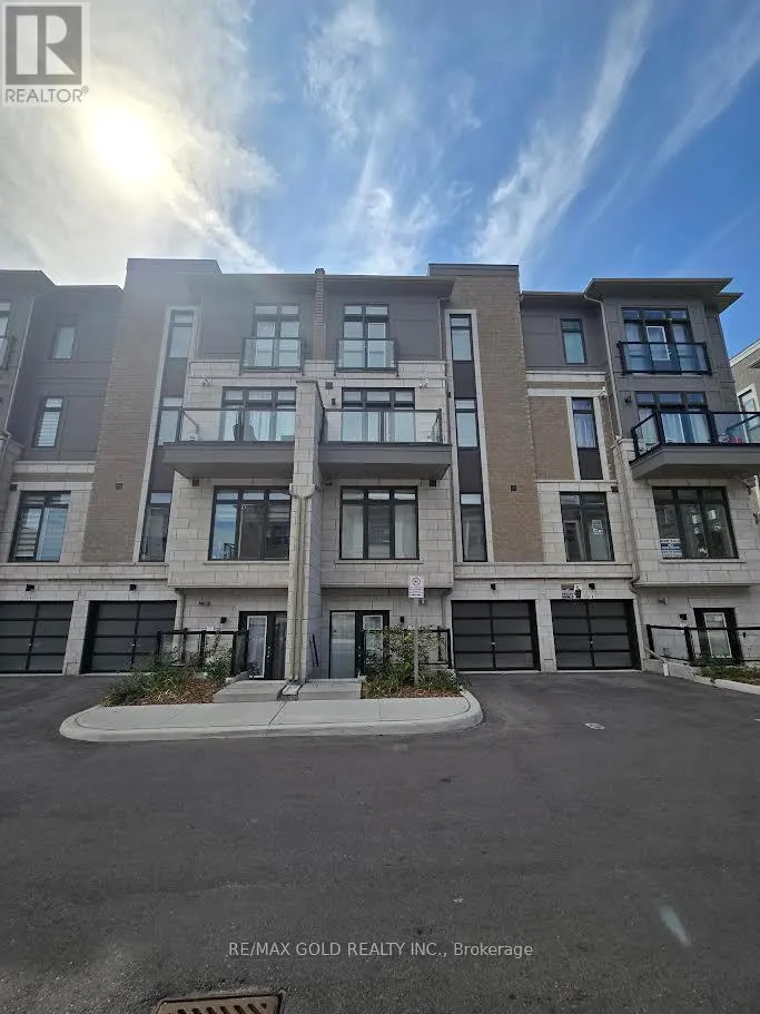 202 - 30 HALLIFORD PLACE
