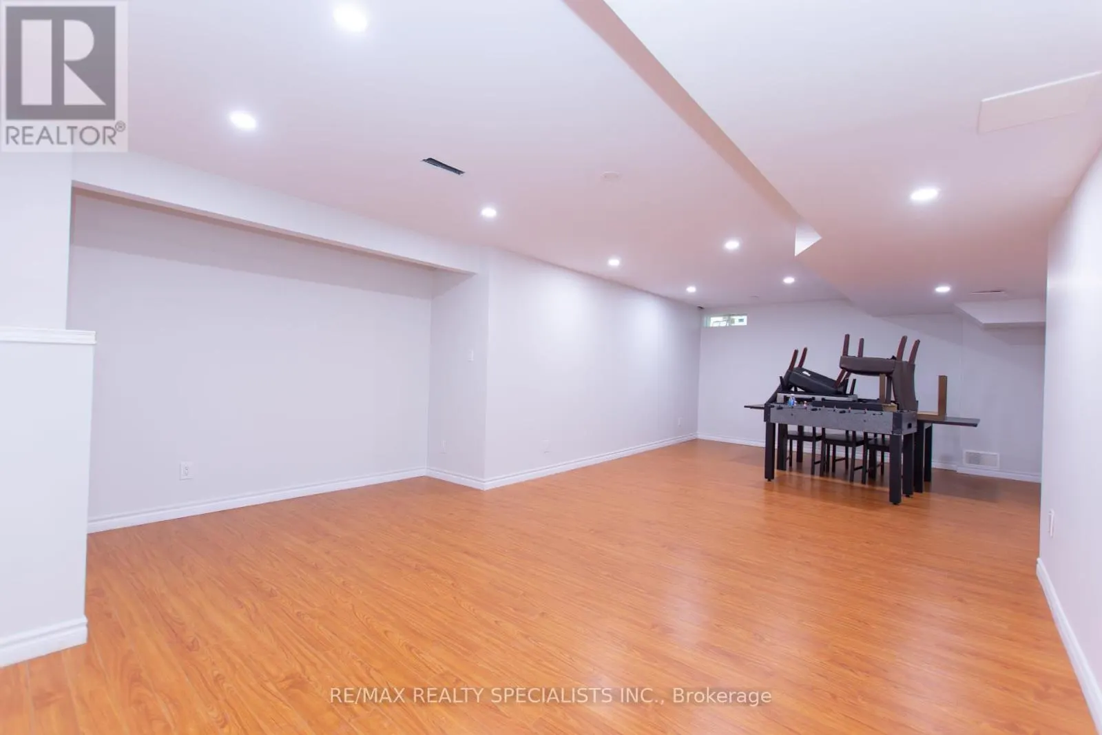 929 PHILBROOK DRIVE