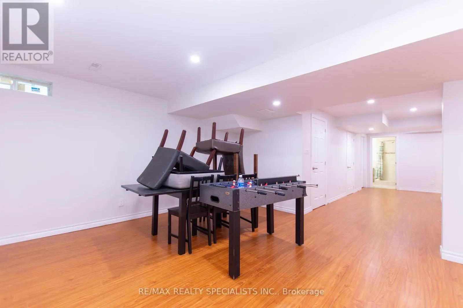929 PHILBROOK DRIVE