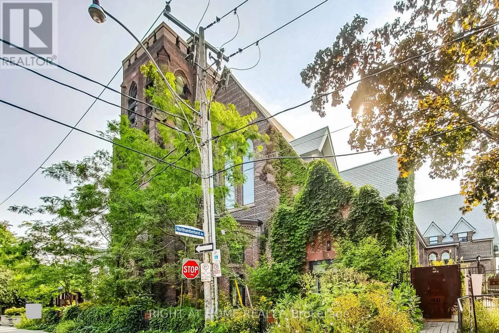 10 - 40 WESTMORELAND AVENUE, #10