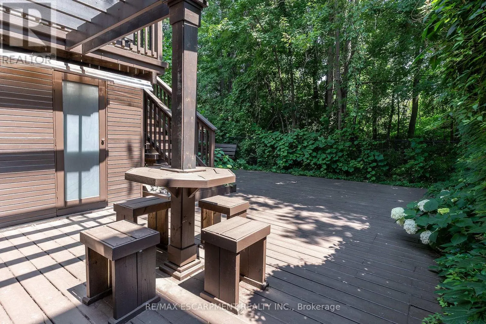 3770 FOREST BLUFF CRESCENT