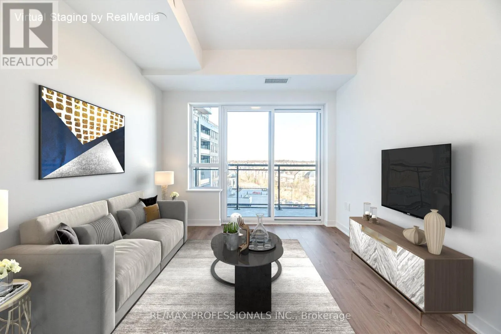 603 - 395 DUNDAS STREET W