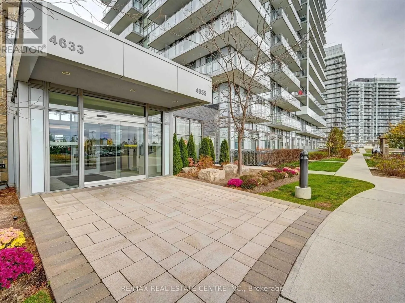 1009 - 4655 GLEN ERIN DRIVE