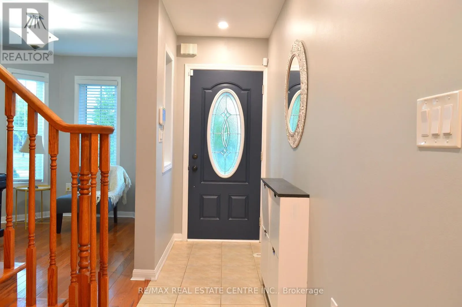 882 MCEWAN DRIVE
