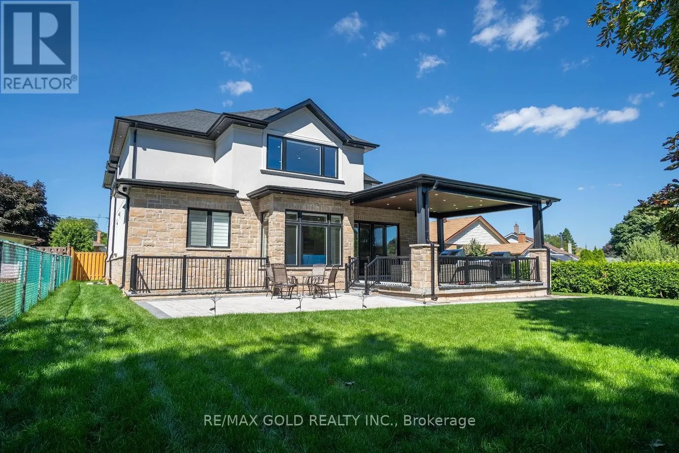 19 MALDAVER AVENUE