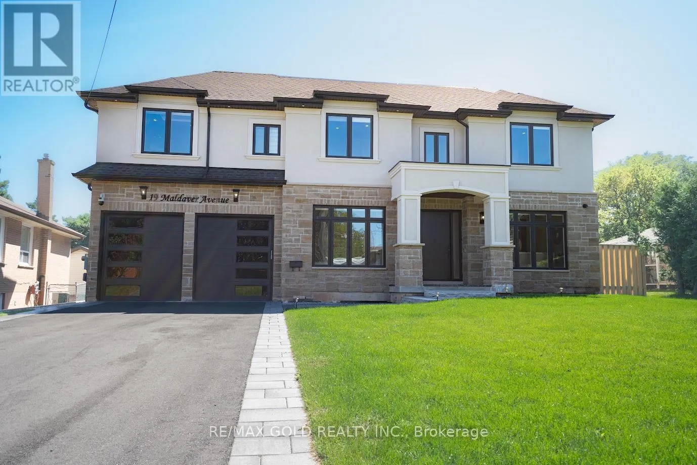 19 MALDAVER AVENUE