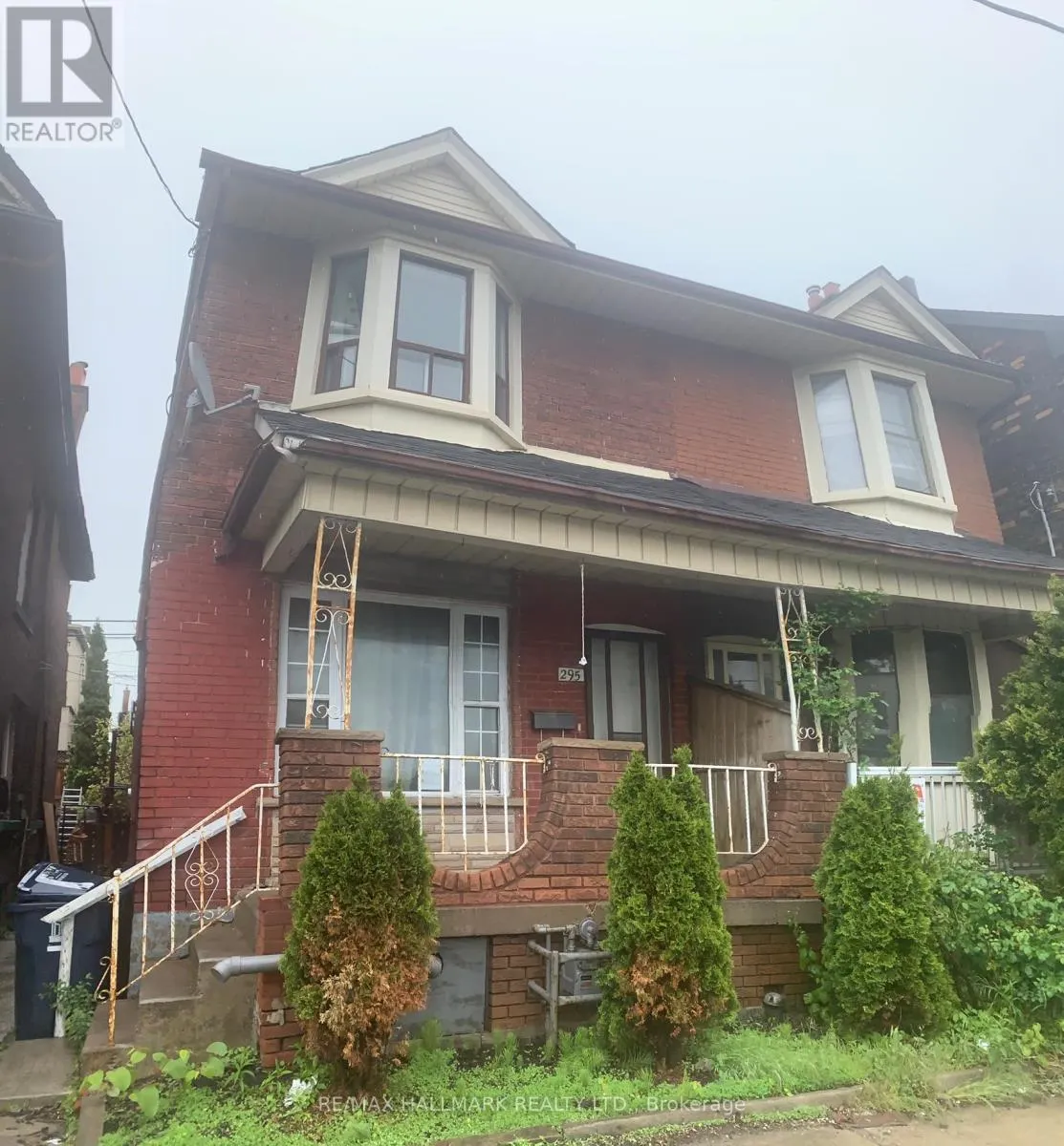 295 OLD WESTON ROAD