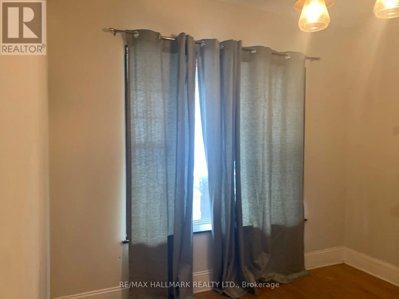 295 OLD WESTON ROAD