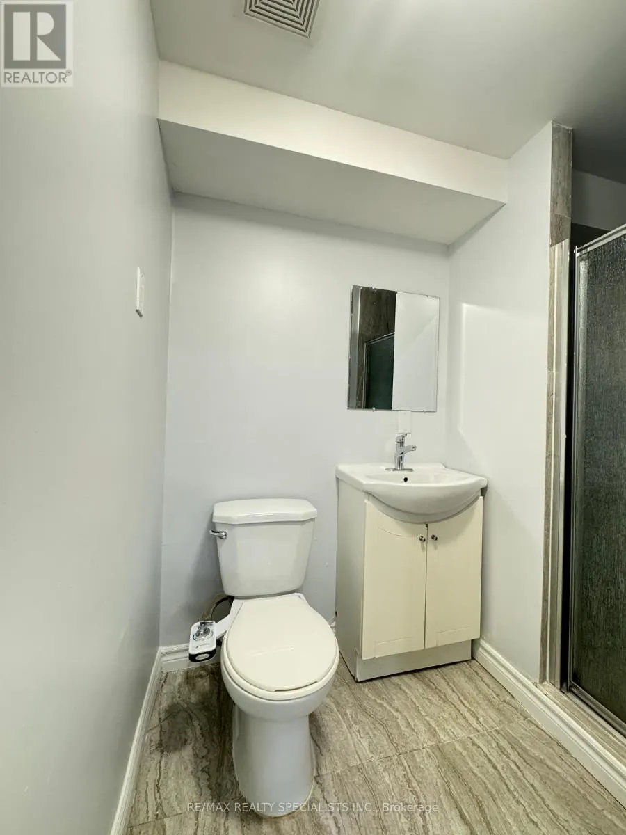 #2 - 659 ROSELAIRE TRAIL