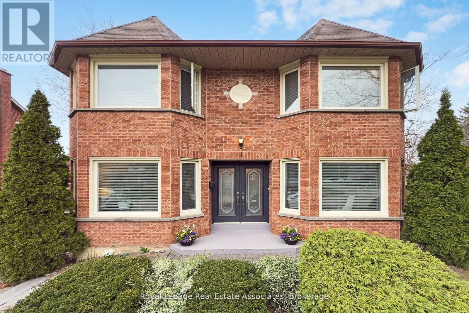 1 BROOKBANK COURT