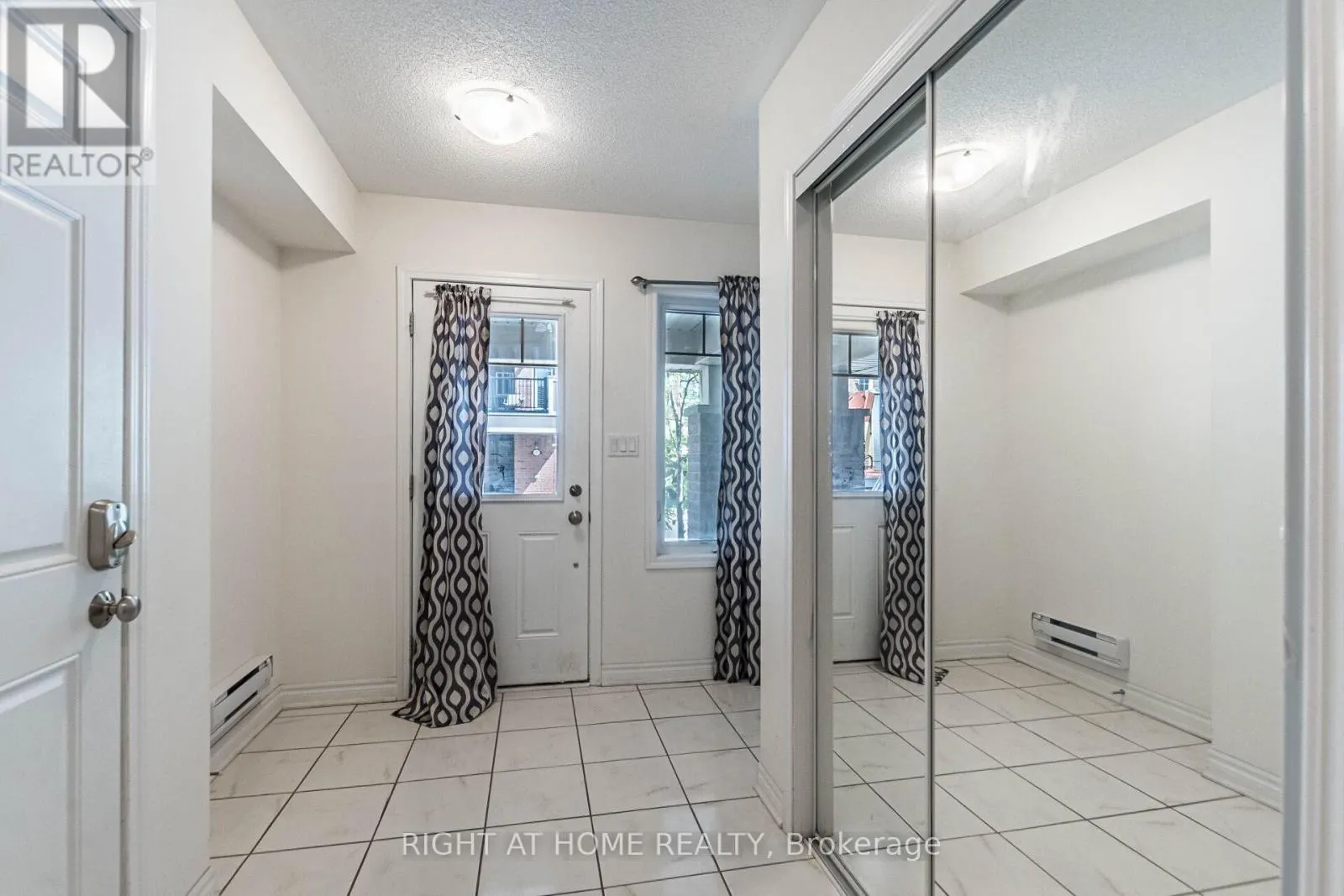 98 - 1000 ASLETON BOULEVARD