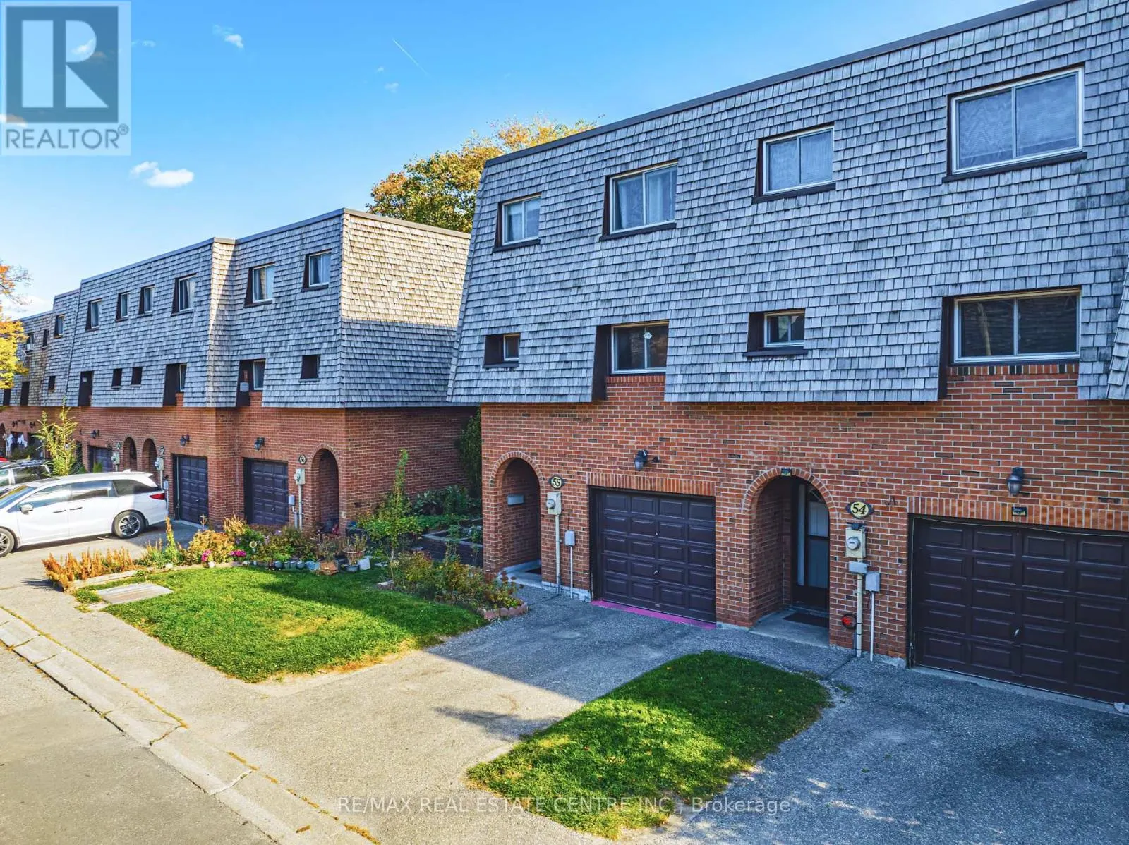 55 BRIAR PATH