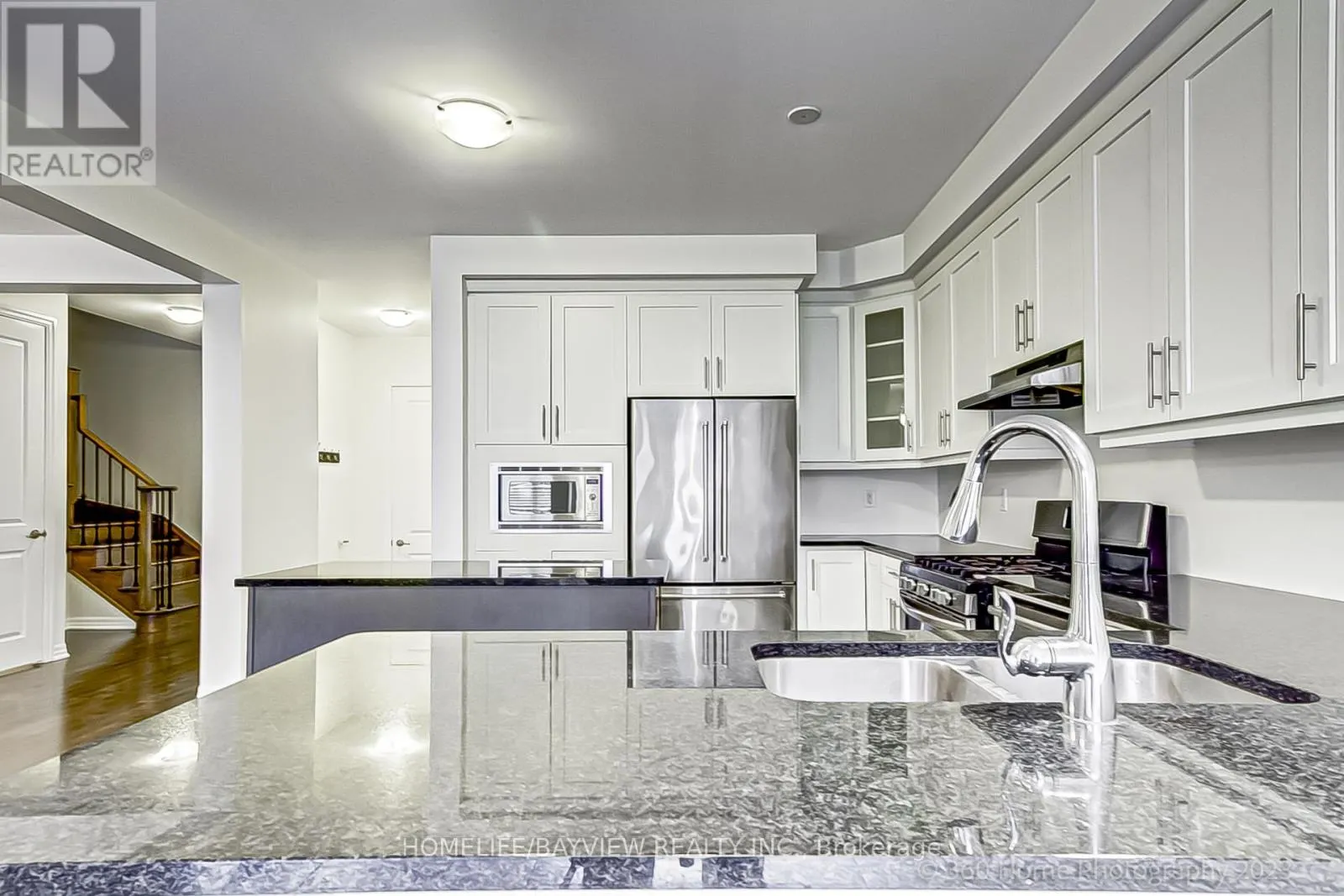 3193 VIOLET GARDENS