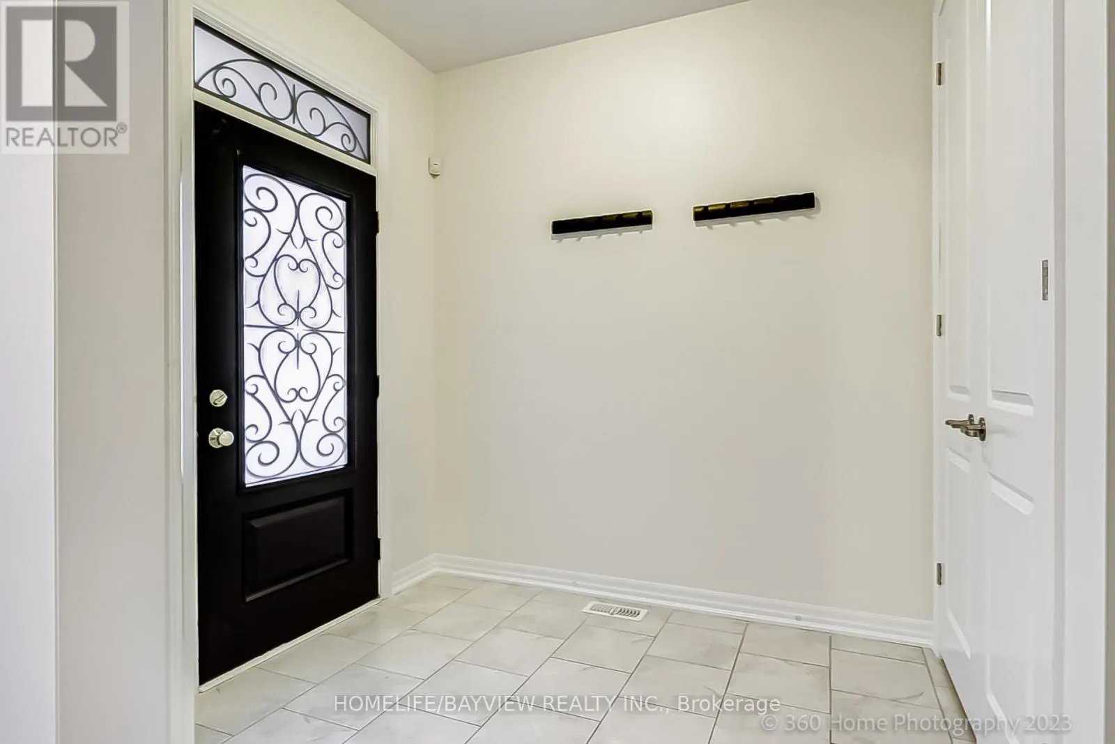 3193 VIOLET GARDENS