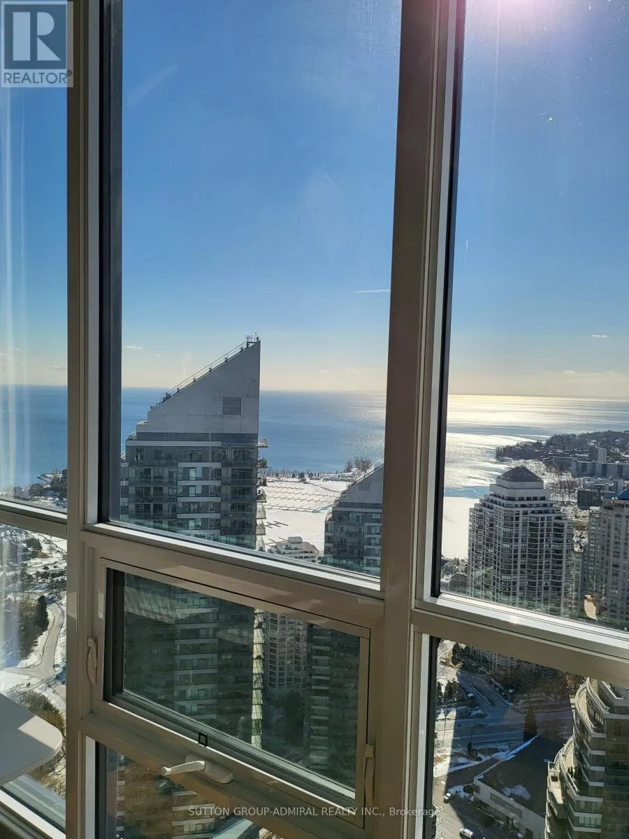 PH1 - 2220 LAKE SHORE BOULEVARD W