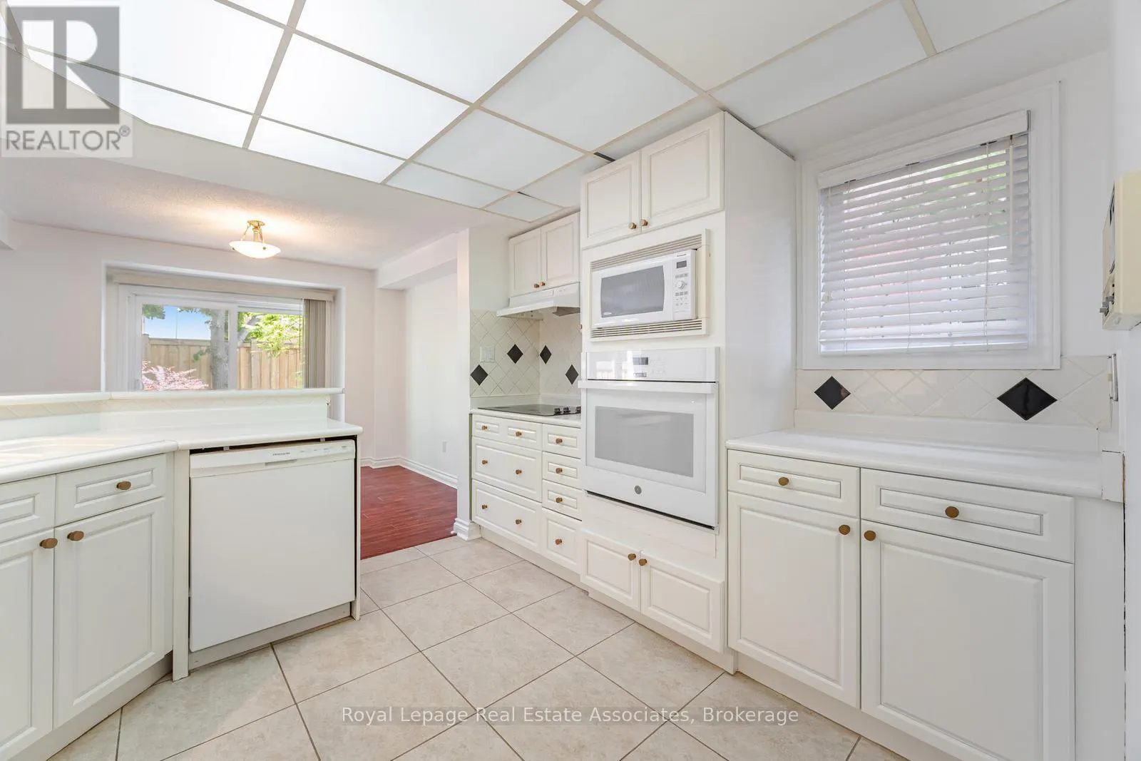 60 - 5480 GLEN ERIN DRIVE