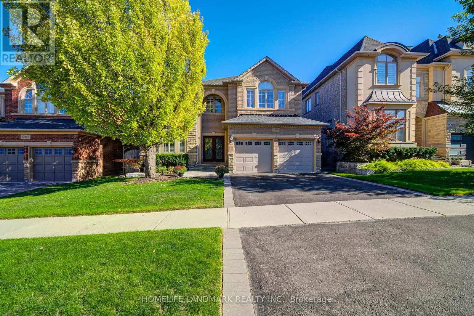 1388 PINERY CRESCENT