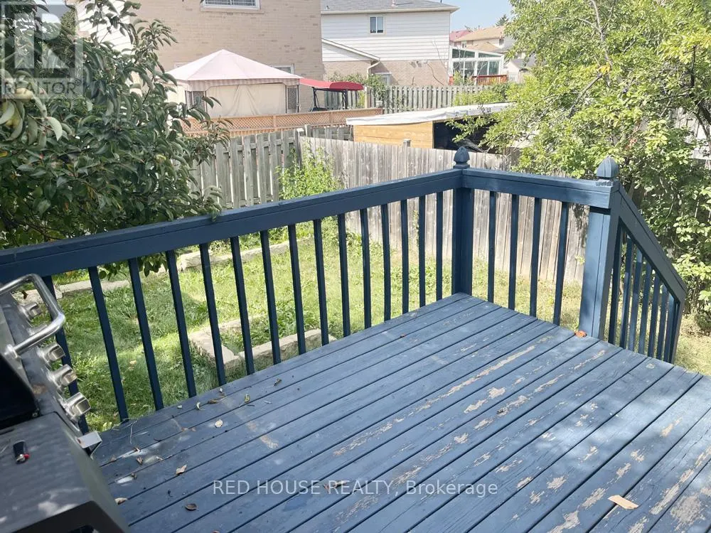 28 KAY DRIVE