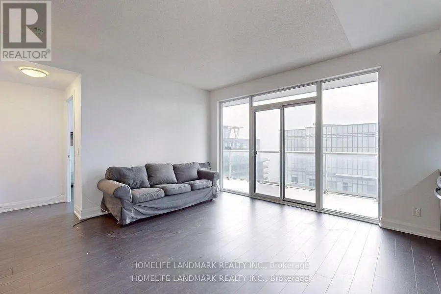 1702 - 56 ANNIE CRAIG DRIVE
