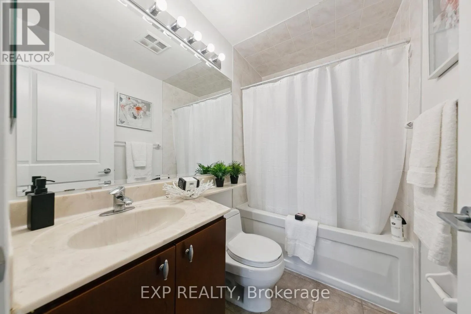2603 - 70 ABSOLUTE AVENUE