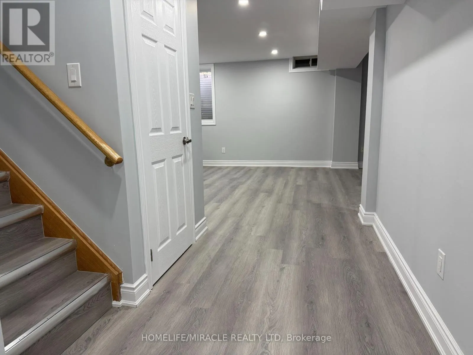 31 FLURRY CIRCLE
