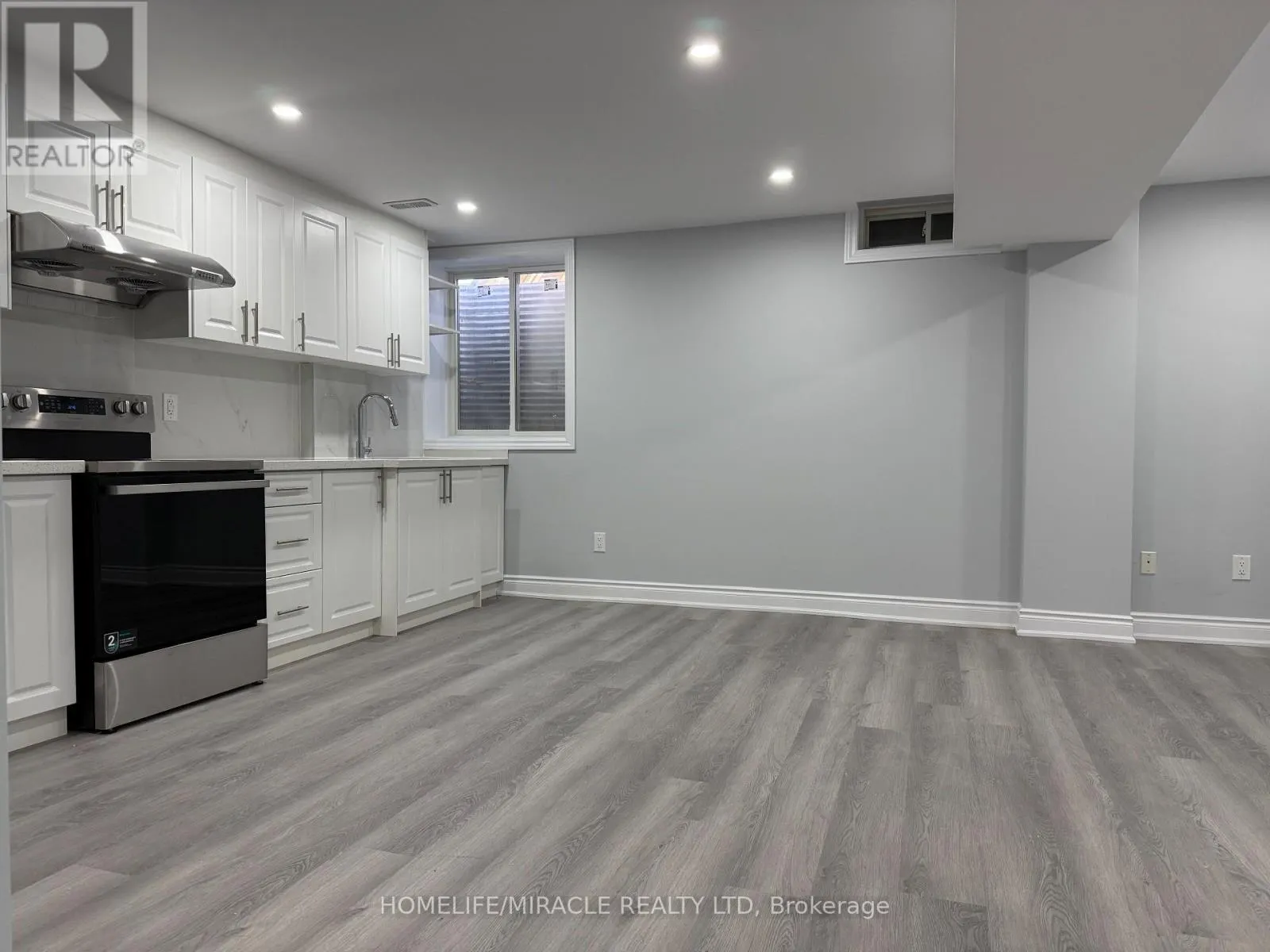 31 FLURRY CIRCLE