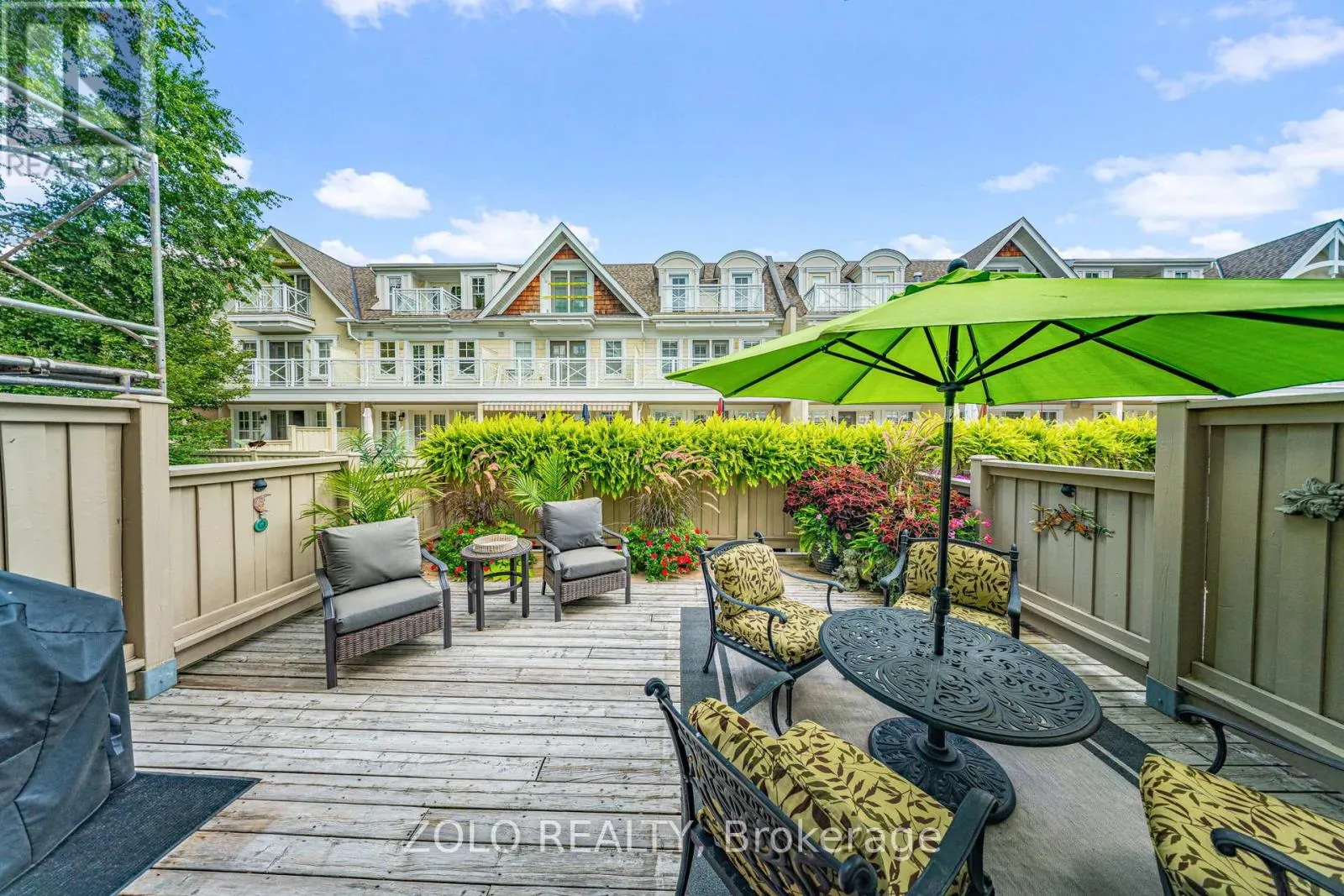 2372 MARINE DRIVE