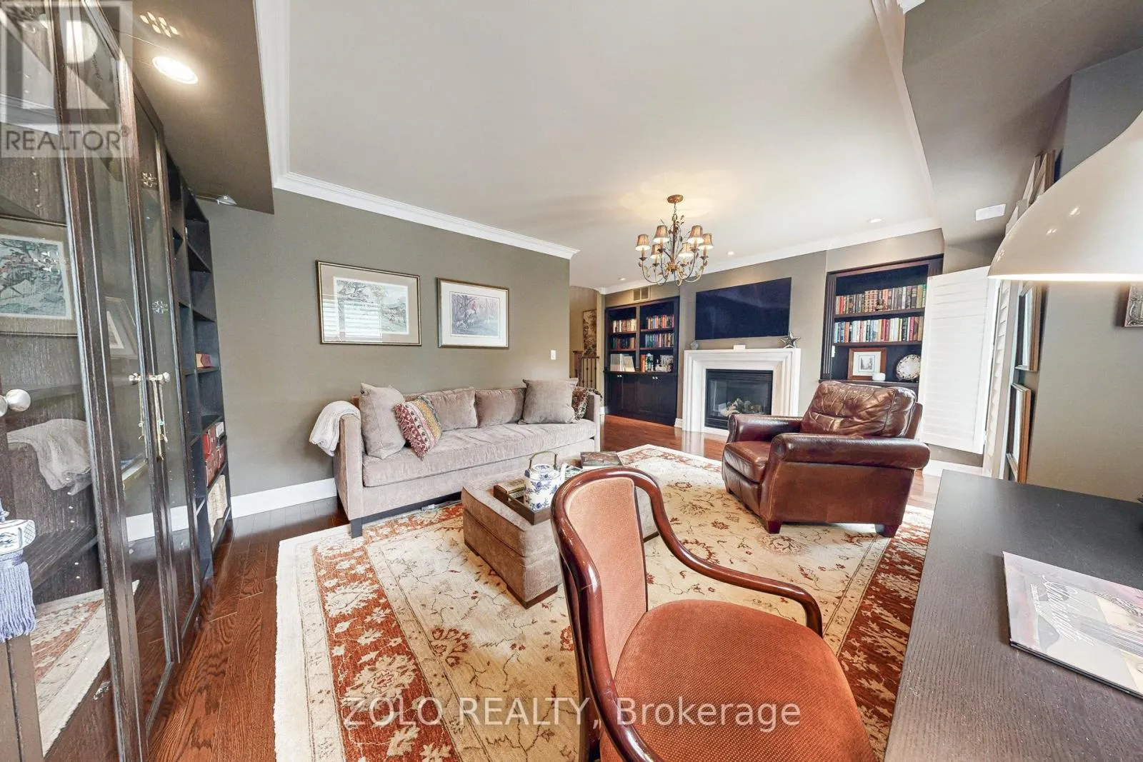 2372 MARINE DRIVE