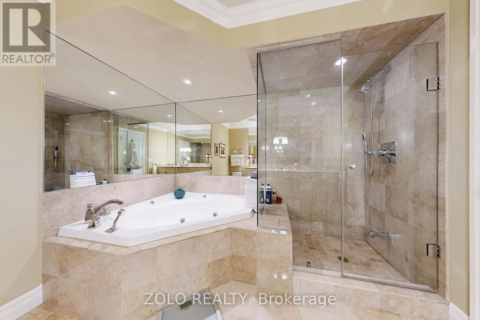 2372 MARINE DRIVE
