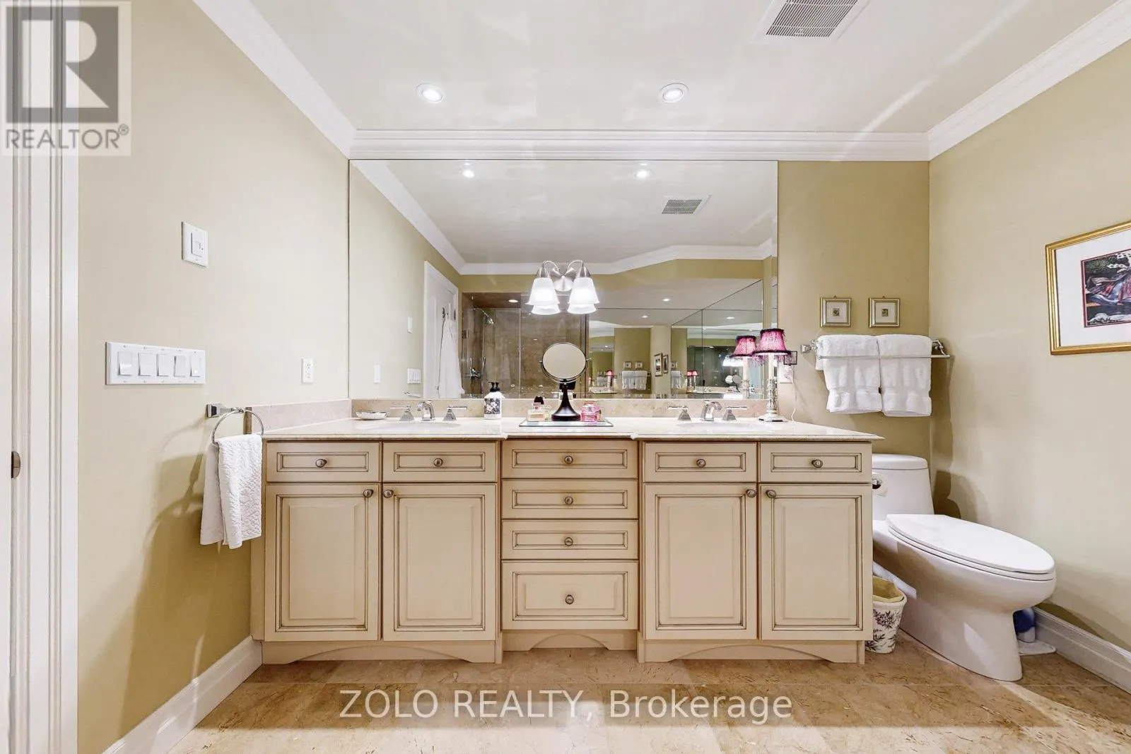 2372 MARINE DRIVE