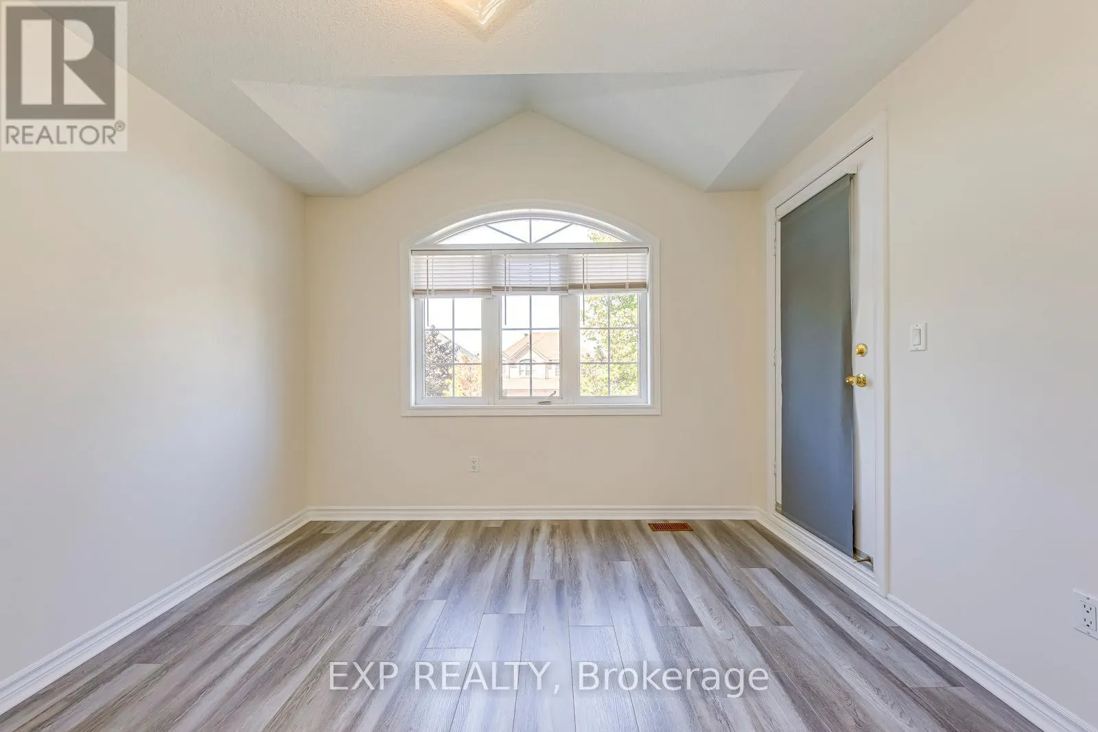 7135 MAGISTRATE TERRACE