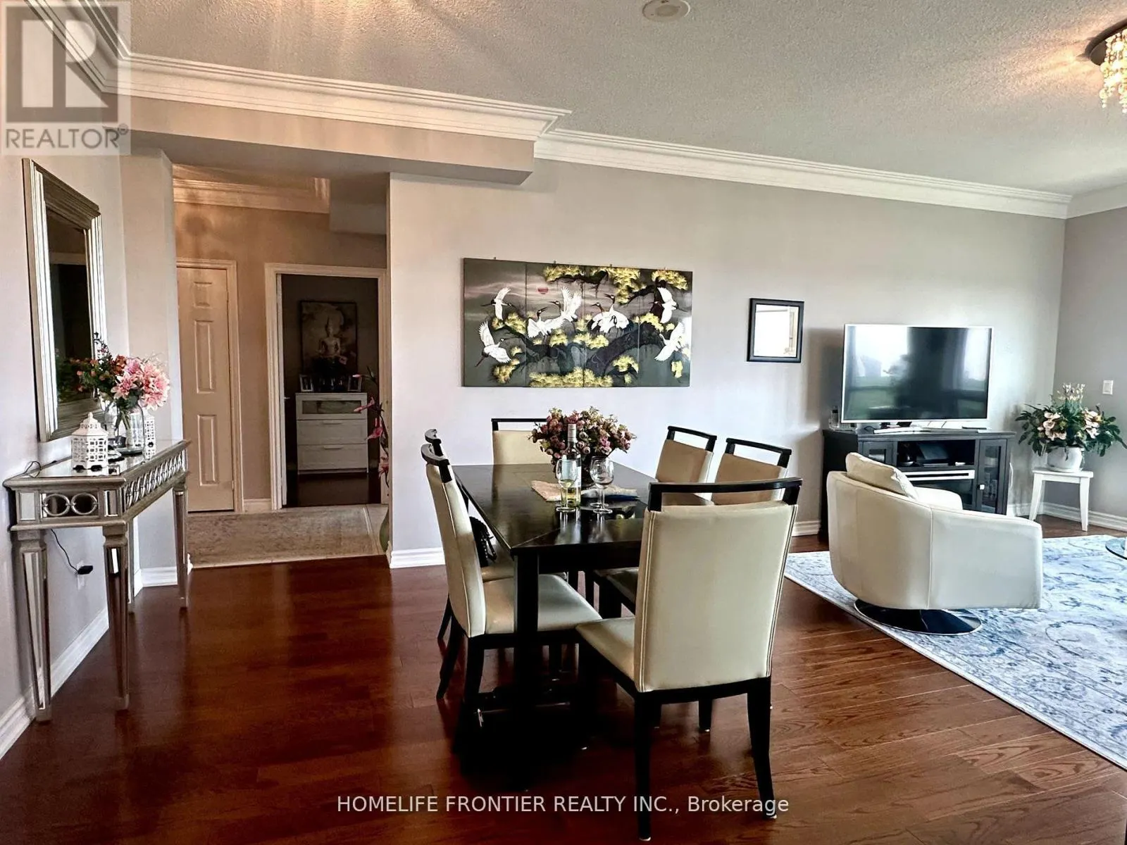903 - 1135 ROYAL YORK ROAD