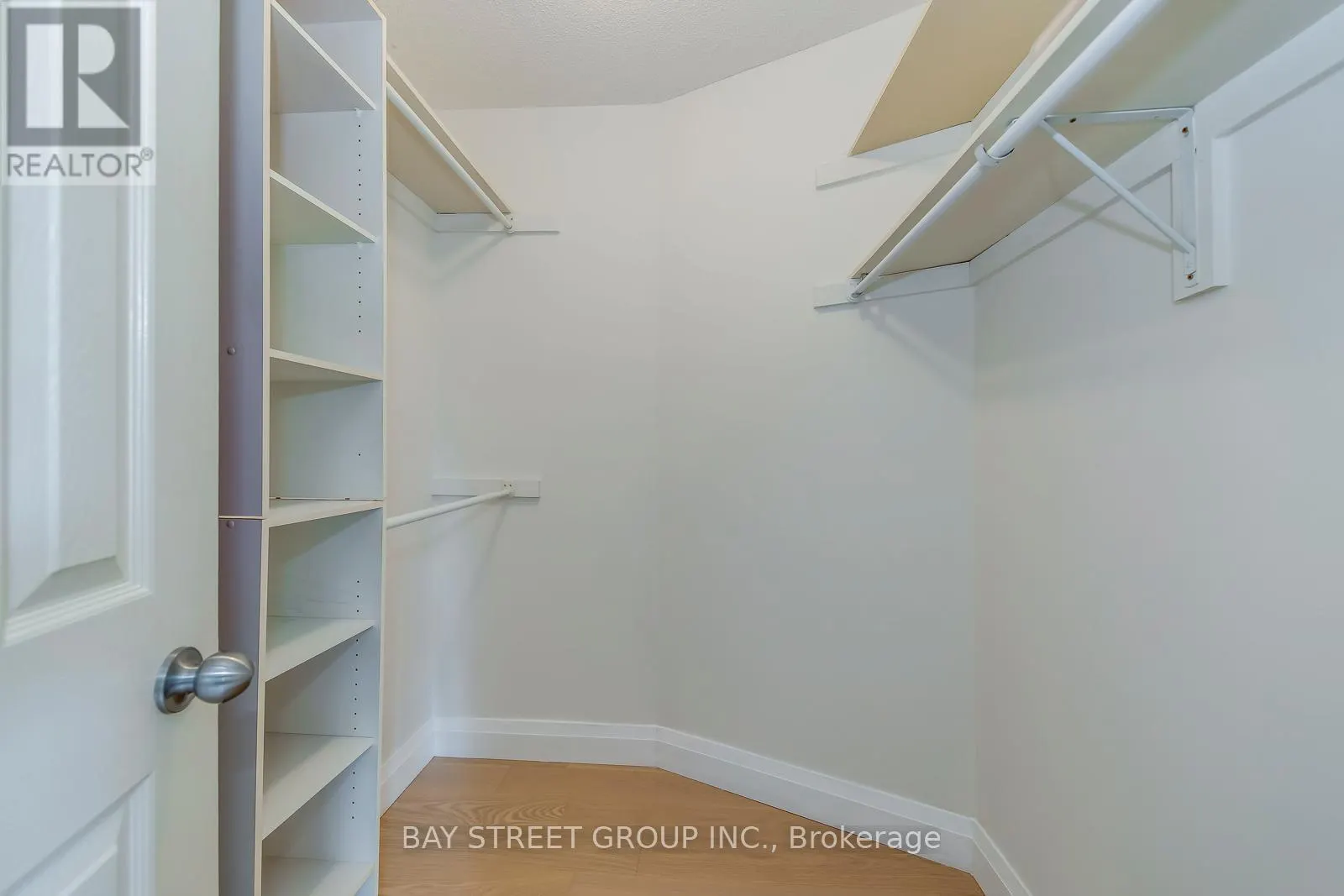 1369 BISHOPSTOKE WAY