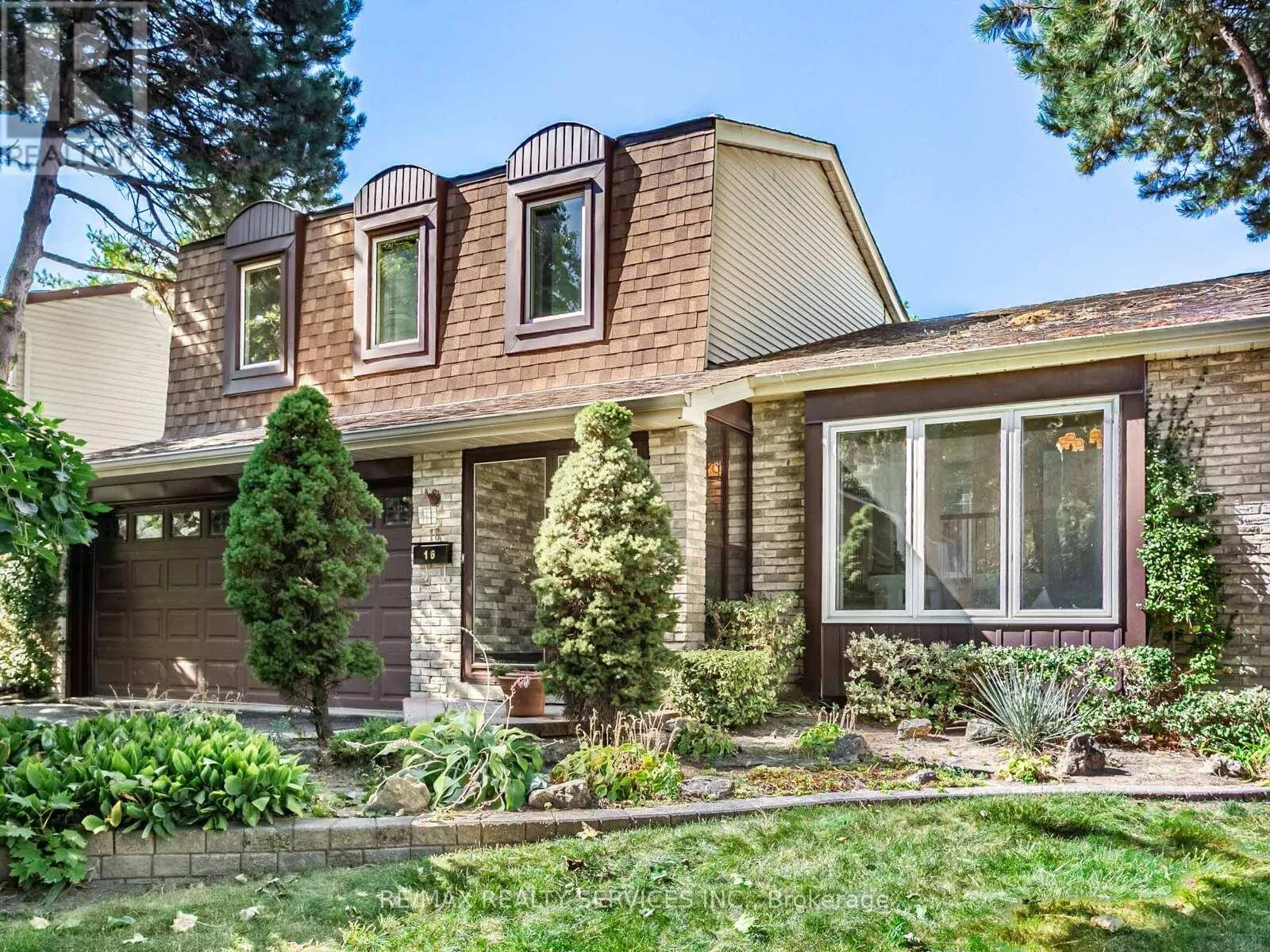 16 MARCHMOUNT CRESCENT