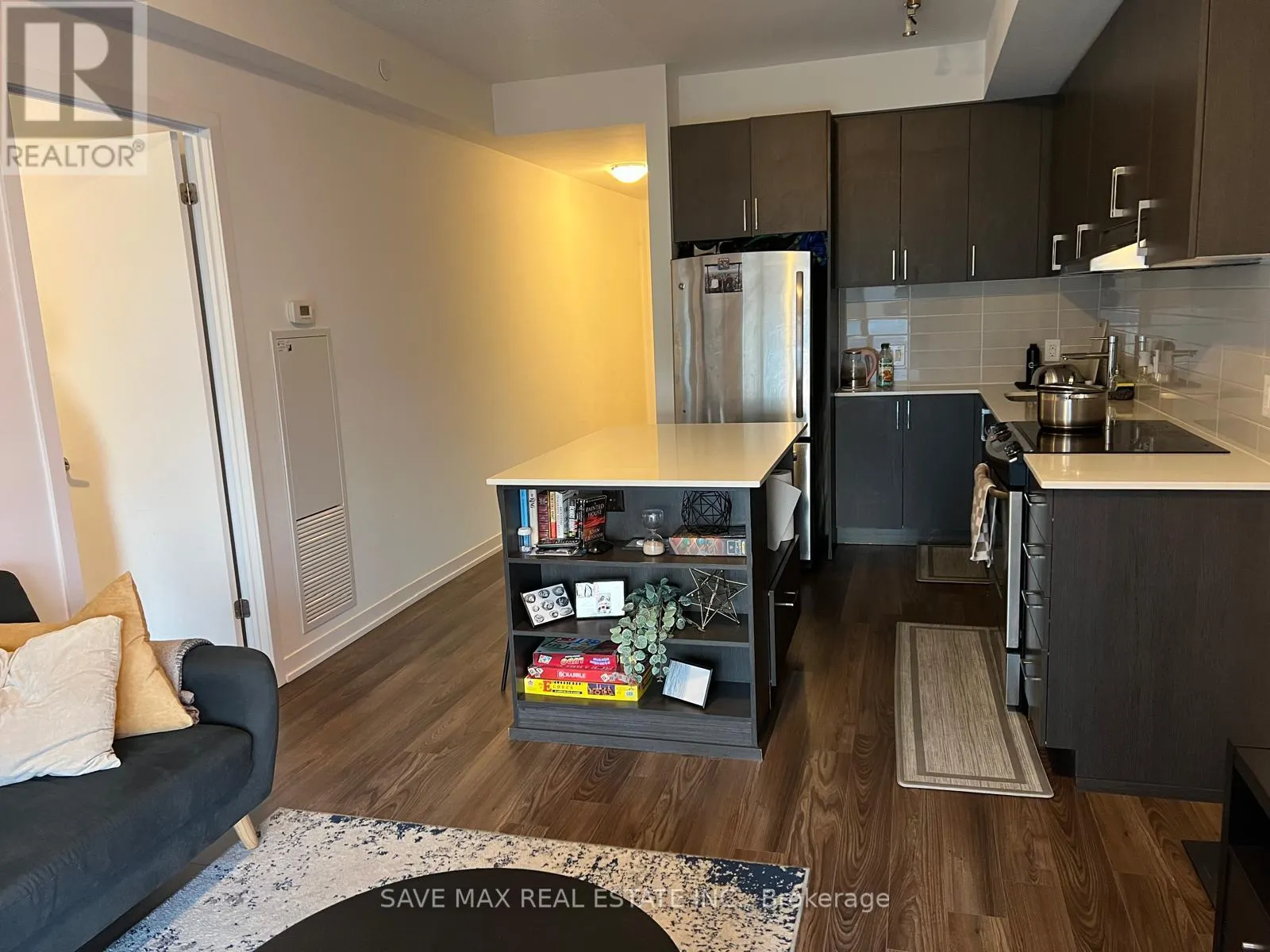 1309 - 2560 EGLINTON AVENUE W