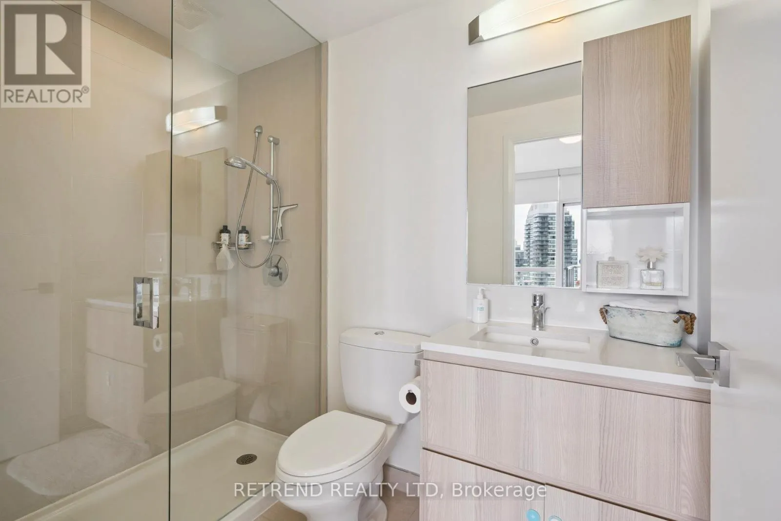 2403 - 36 PARK LAWN ROAD