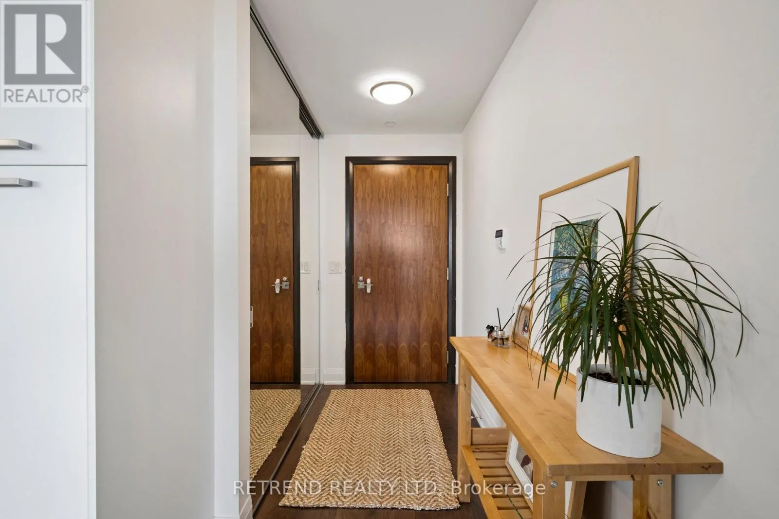 2403 - 36 PARK LAWN ROAD